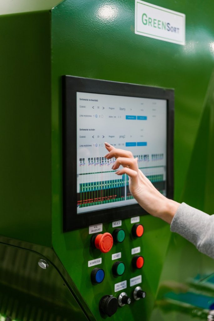 Blueberry sorting machine control panel during sorting parameter calibration